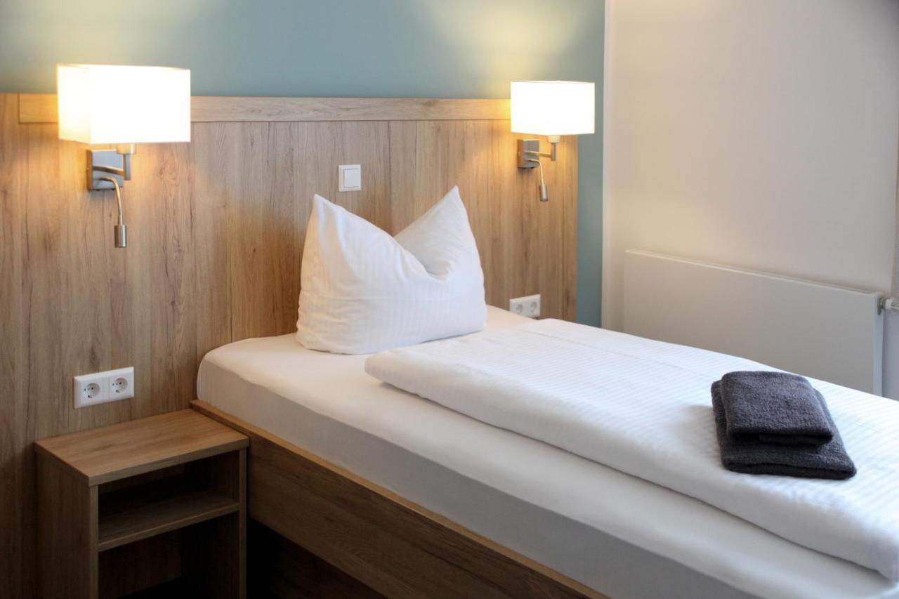 Businesshotel Отель 3*
