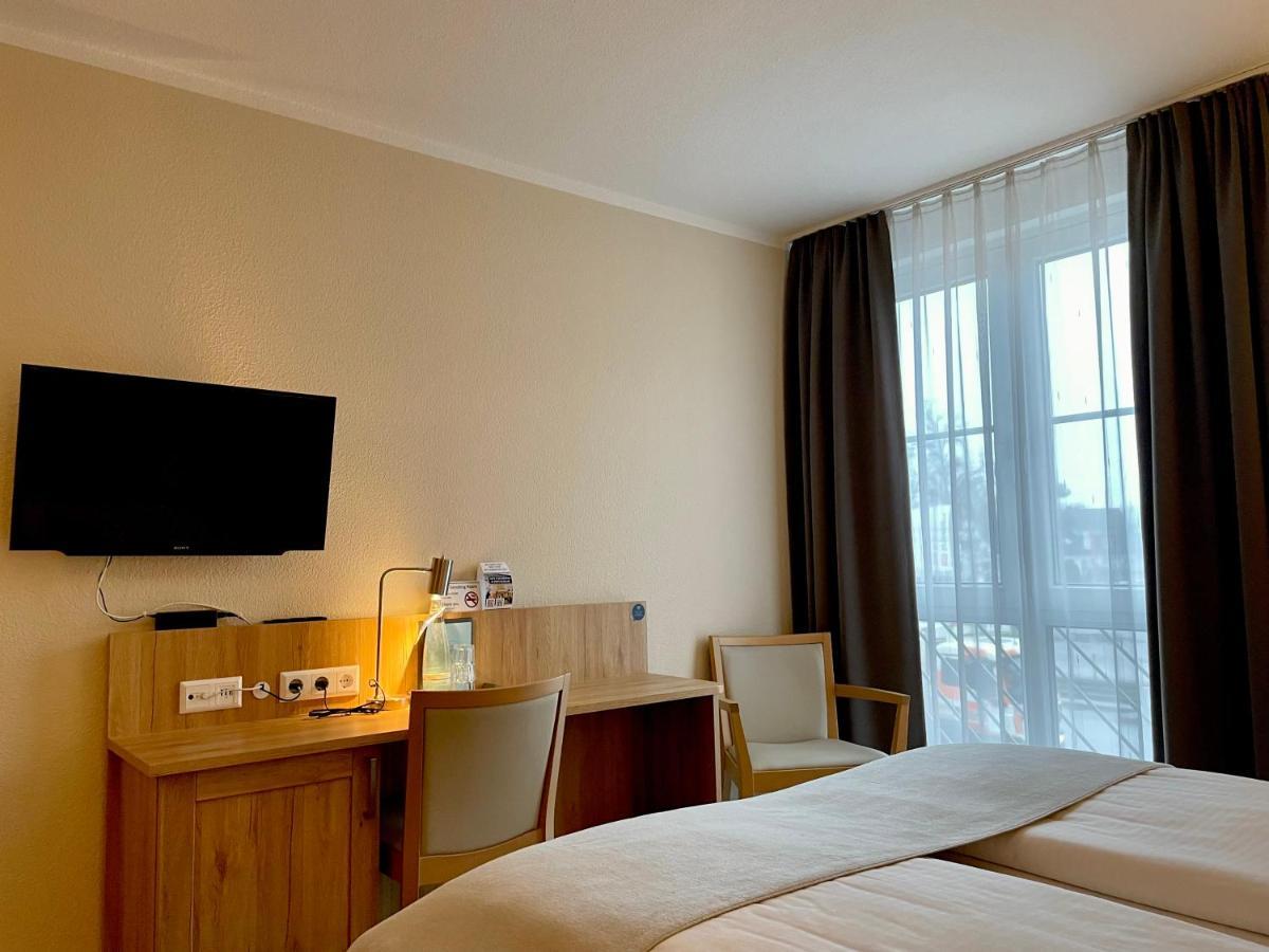 Businesshotel Отель 3*